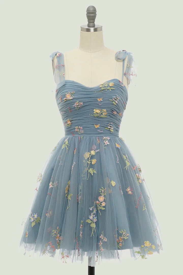 Suzy - Damen Tüllkleid mit Blumenstickerei für den Jahresabschlussball