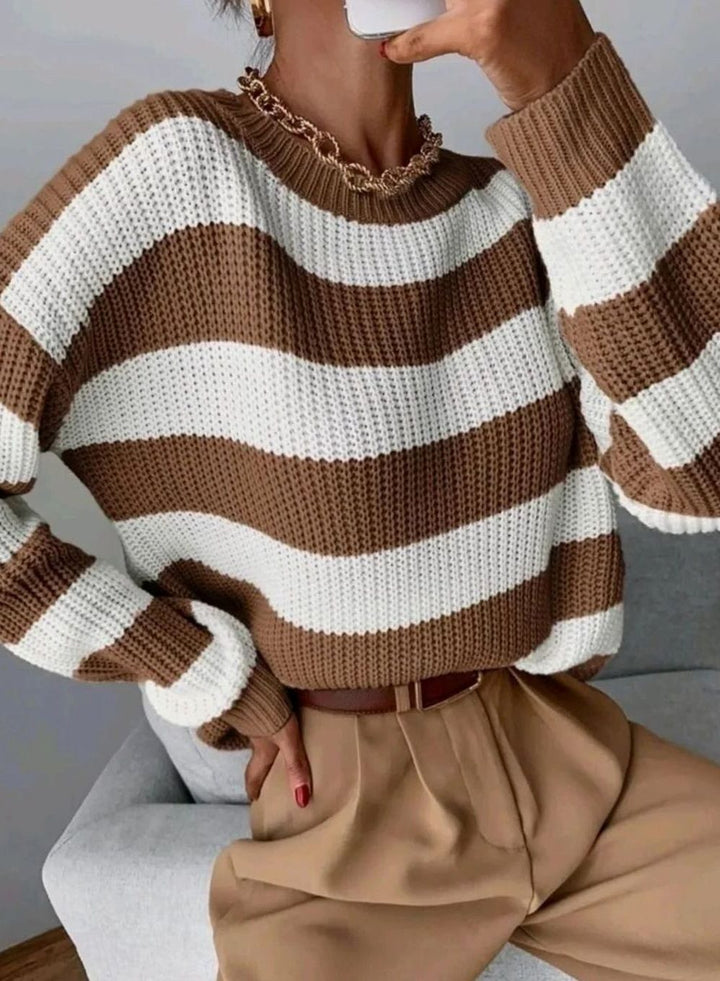 Zoya | Gestreifter Grobstrickpullover mit Rundhals für Frauen